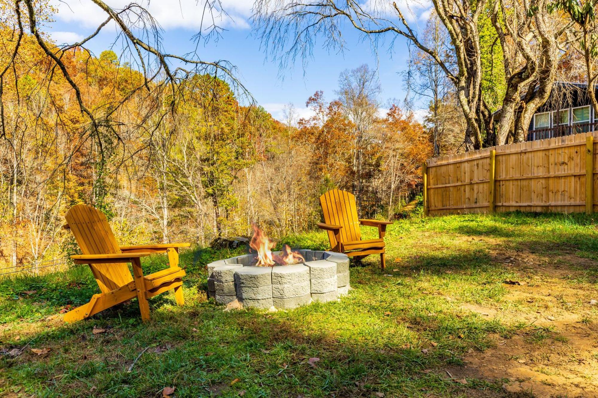 Big Blue Cabins Bryson City Exterior foto